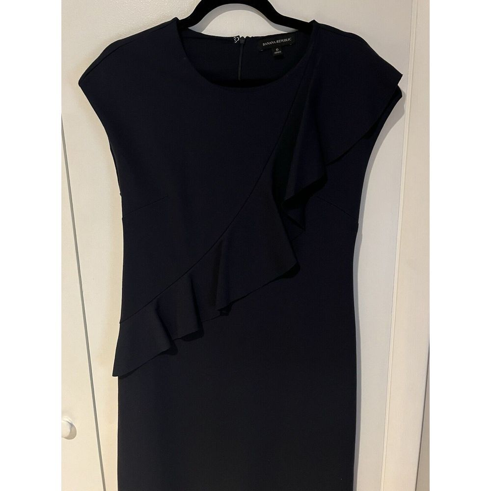 Banana Republic Women's Size 0 Navy Blue‎ Asymmetrical Ruffle Sheath Dress
